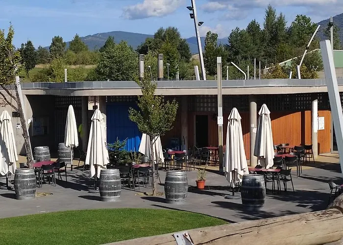 Apartamento Sabinanigo Las Margas Pirineos, Golf Y Piscina