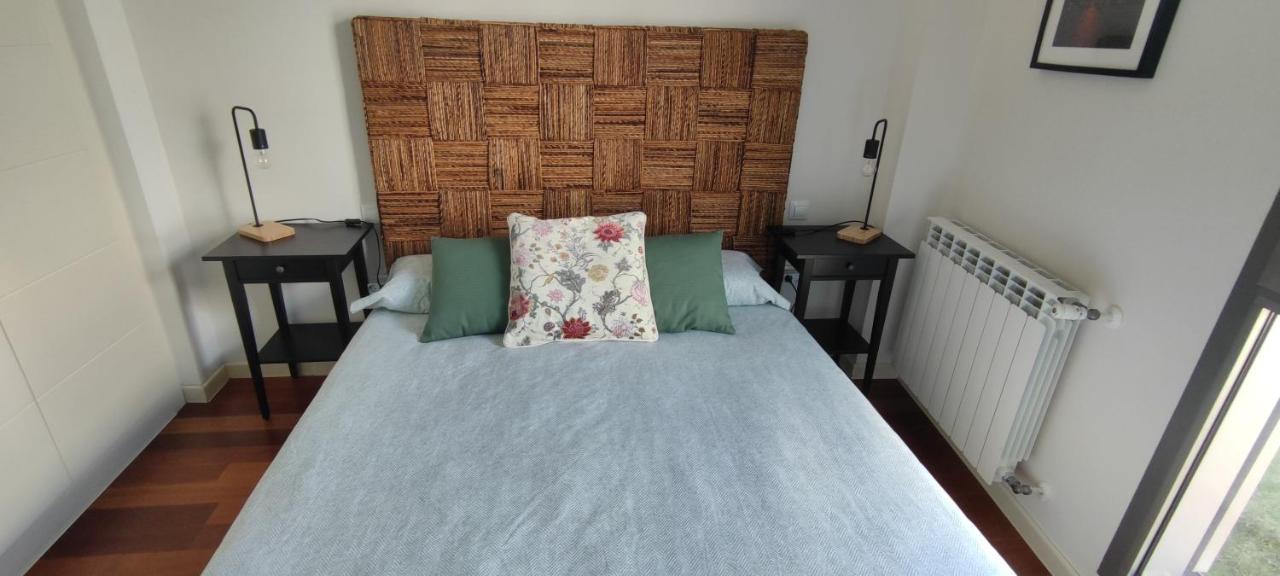 Apartment Margas Pirineos, Golf Y Piscina