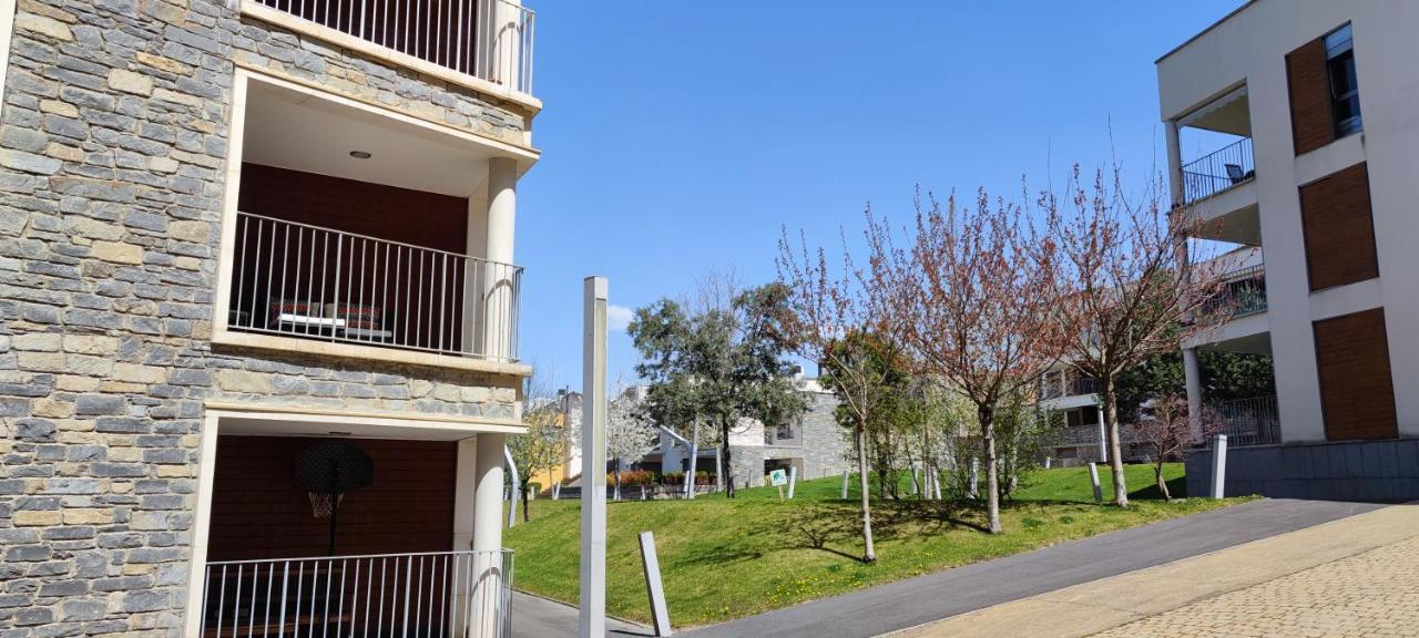 Margas Pirineos, Golf Y Piscina * Sabiñánigo